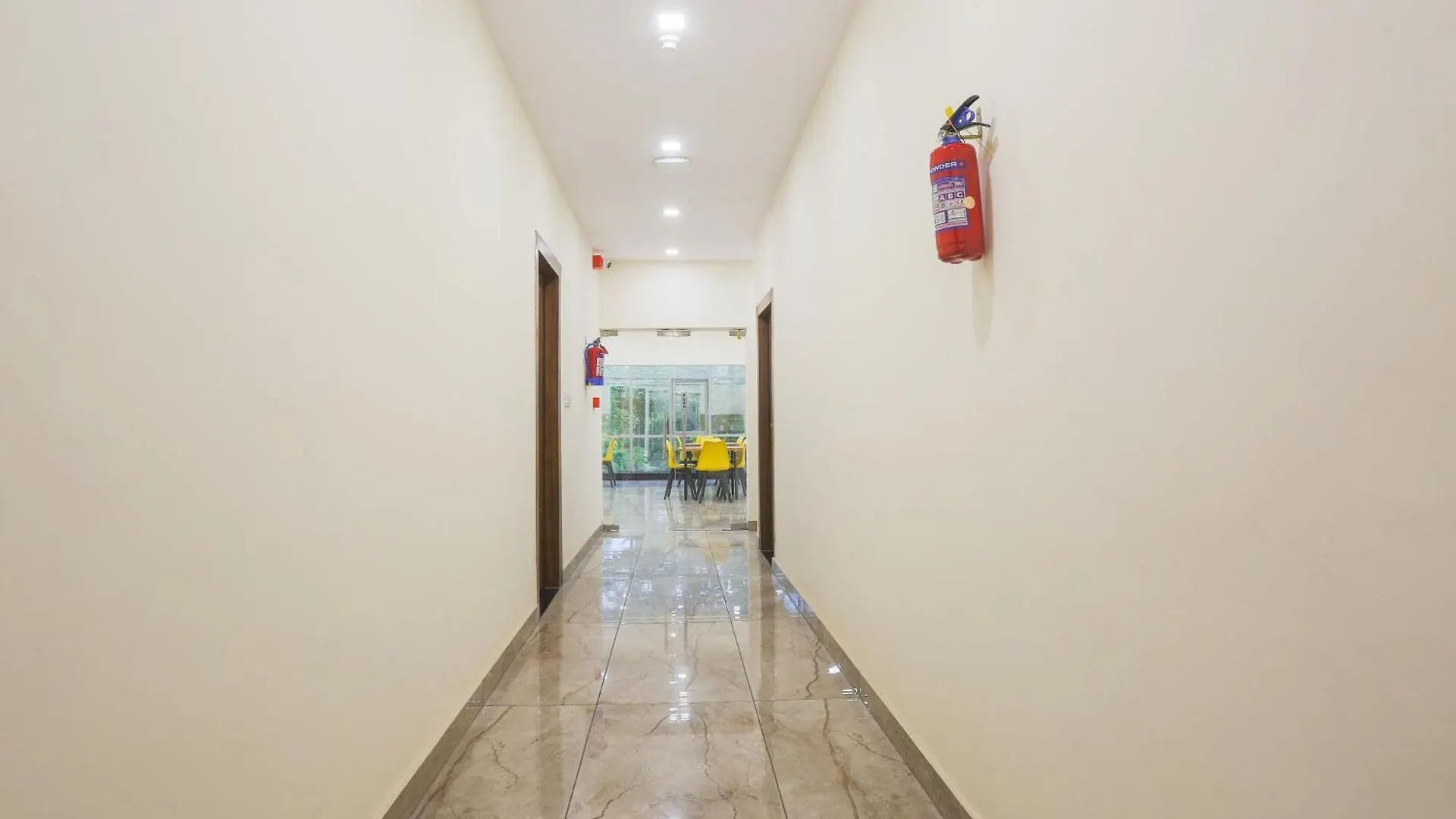 Super Townhouse Vikaspuri Hotel Delhi  India
