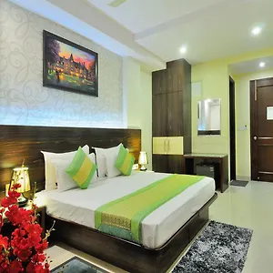 Hotel Hotel Sky Rich International - Just A Min Walk From Karol Bagh Metro Station